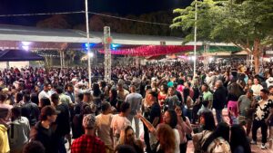 Três dias de festa e tradição: Arraiá Bela 2025 celebra os 36 anos de Itabela com recorde de público e grandes atrações