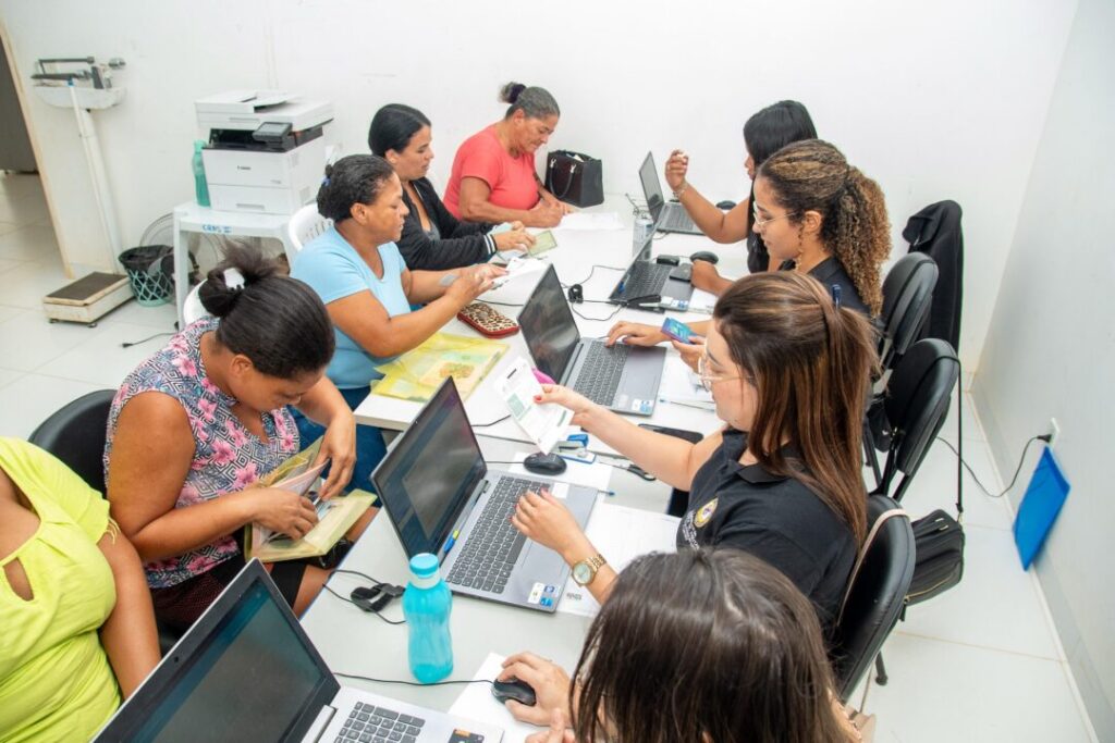 A Prefeitura Municipal de Teixeira de Freitas, por meio da Secretaria de Promoção Social, realiza mais uma edição do programa CRAS Mais Perto de Você!