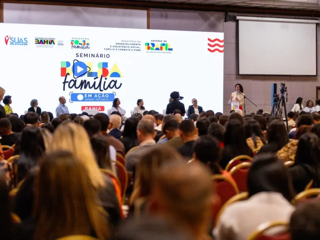 Itabela avança na gestão do Bolsa Família durante seminário em Salvador