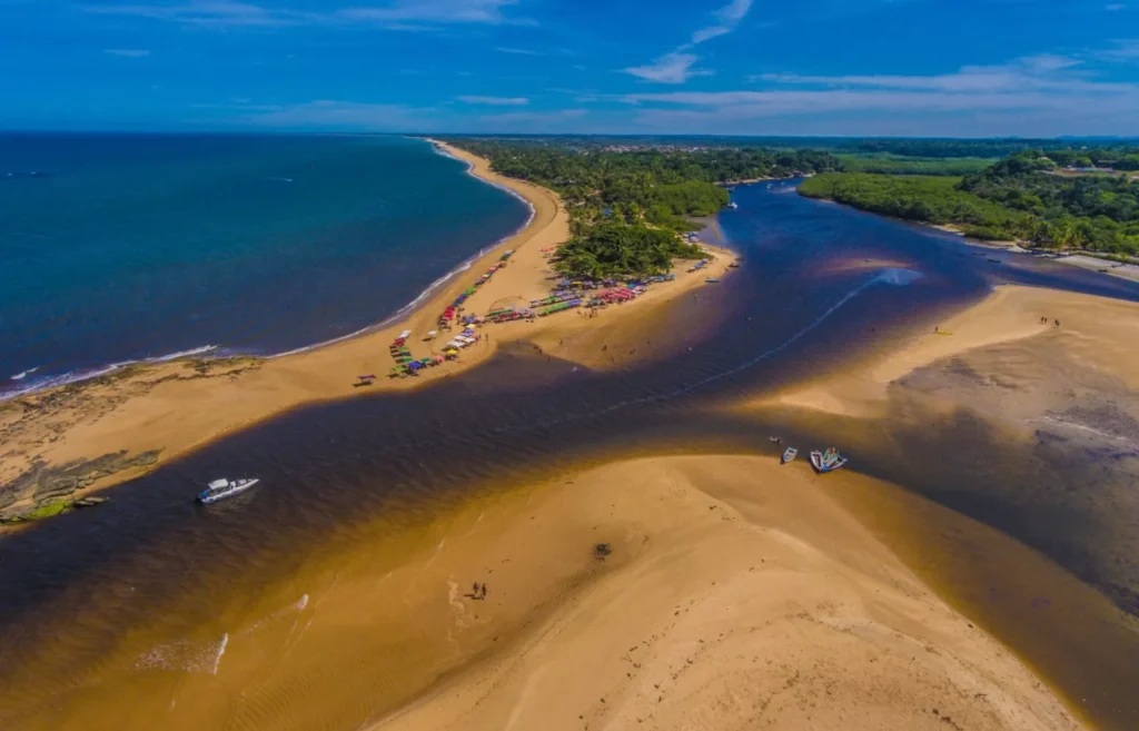 Porto Seguro lidera buscas e se firma como destino favorito para o verão e festas de fim de ano