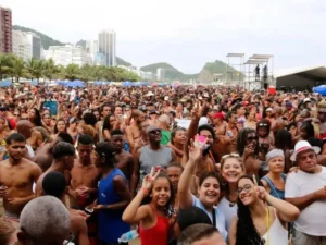 InfoGripe recomenda cuidados e vacinação no Carnaval contra vírus respiratórios