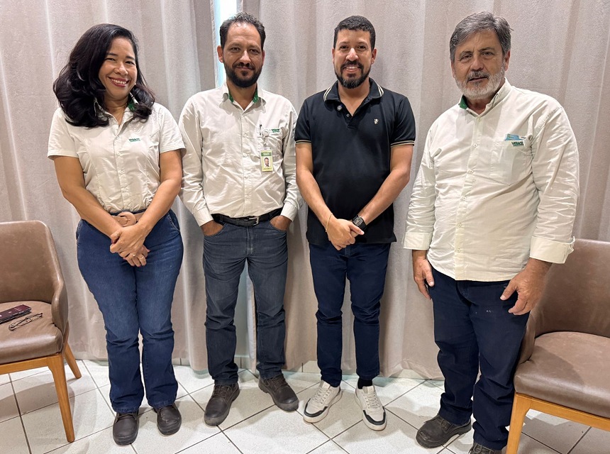 Prefeito Ricardo Flauzino se reúne com representantes da Veracel em busca de novas parcerias para Itabela