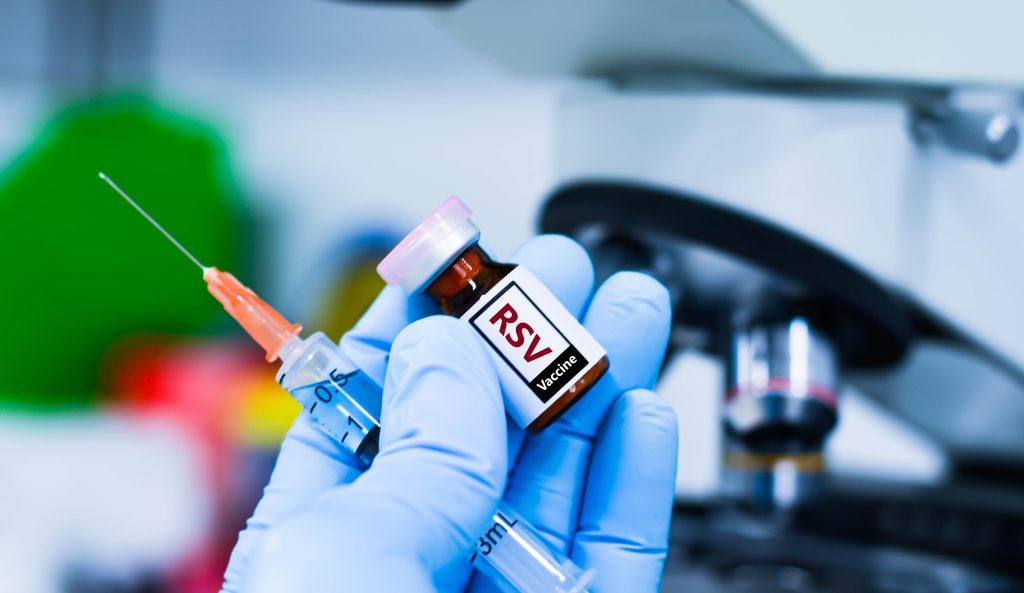 Prematuros terão acesso à proteção contra VSR durante todo o ano; planos de saúde não poderão restringir cobertura